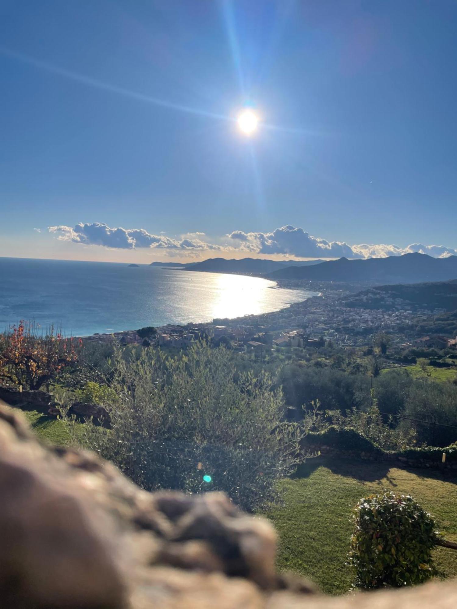 Crosa Tra Le Nuvole Villa Borgio Verezzi Exterior foto
