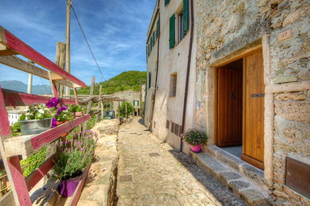 Crosa Tra Le Nuvole Villa Borgio Verezzi Exterior foto